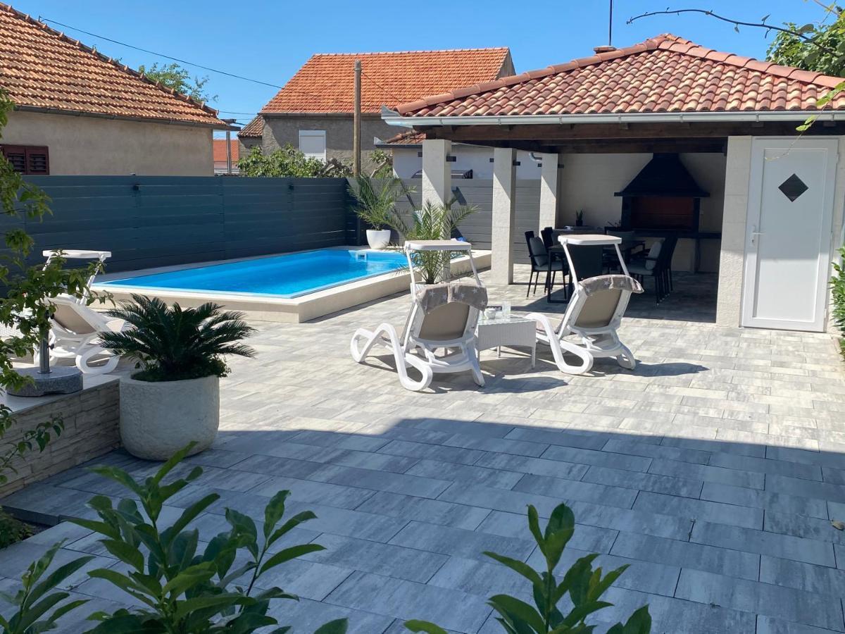 Breitling Apartments With Pool Biograd Na Moru Exteriér fotografie