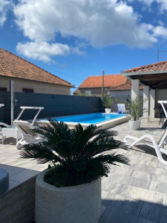 Breitling Apartments With Pool Biograd Na Moru Exteriér fotografie