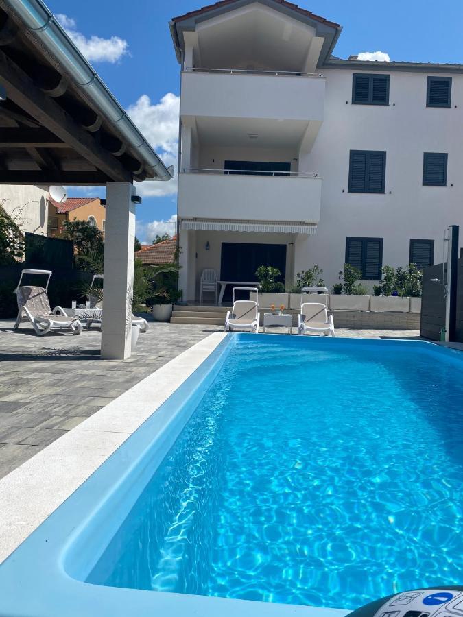 Breitling Apartments With Pool Biograd Na Moru Exteriér fotografie