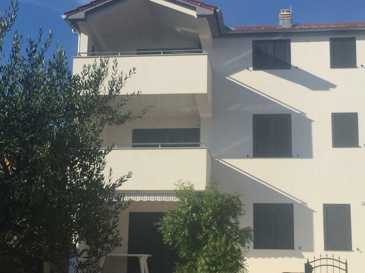 Breitling Apartments With Pool Biograd Na Moru Exteriér fotografie